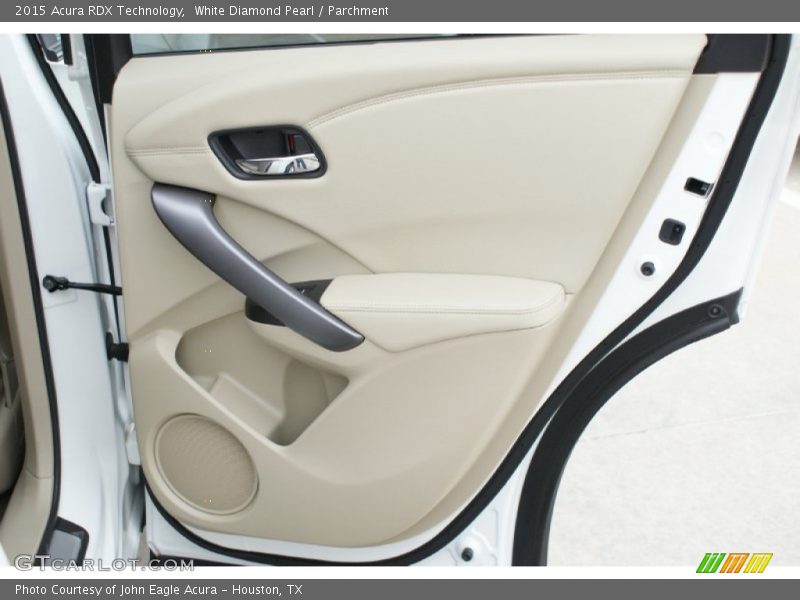 White Diamond Pearl / Parchment 2015 Acura RDX Technology