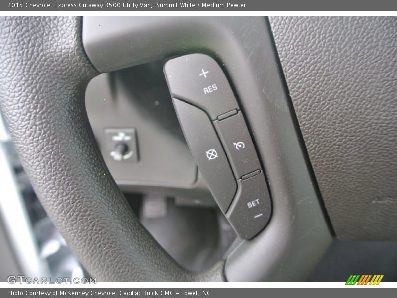Summit White / Medium Pewter 2015 Chevrolet Express Cutaway 3500 Utility Van