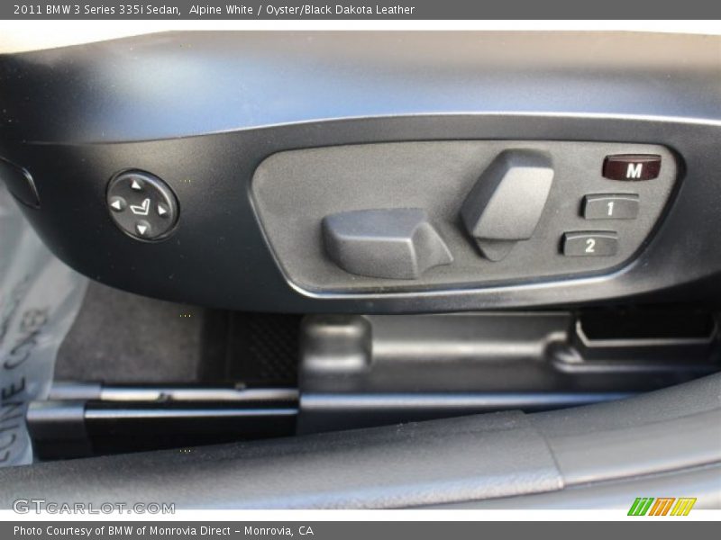 Alpine White / Oyster/Black Dakota Leather 2011 BMW 3 Series 335i Sedan