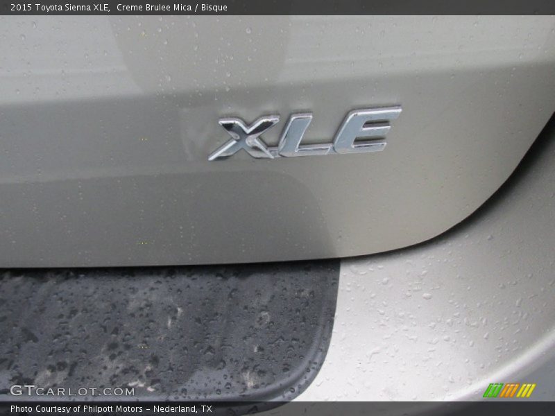 Creme Brulee Mica / Bisque 2015 Toyota Sienna XLE