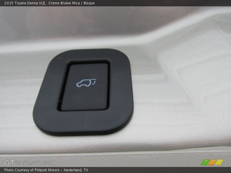 Creme Brulee Mica / Bisque 2015 Toyota Sienna XLE