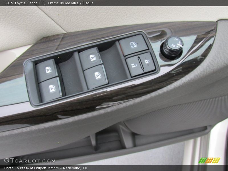 Creme Brulee Mica / Bisque 2015 Toyota Sienna XLE