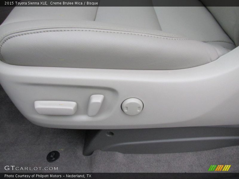 Creme Brulee Mica / Bisque 2015 Toyota Sienna XLE