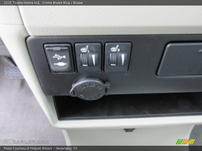 Creme Brulee Mica / Bisque 2015 Toyota Sienna XLE