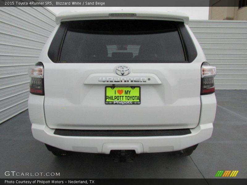 Blizzard White / Sand Beige 2015 Toyota 4Runner SR5