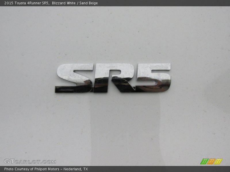 Blizzard White / Sand Beige 2015 Toyota 4Runner SR5