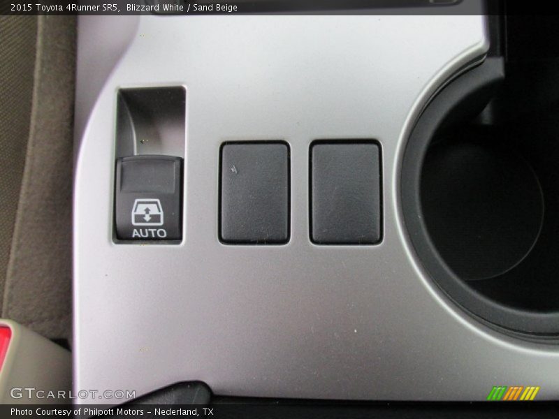 Blizzard White / Sand Beige 2015 Toyota 4Runner SR5