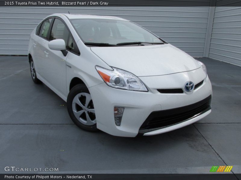 Front 3/4 View of 2015 Prius Two Hybrid