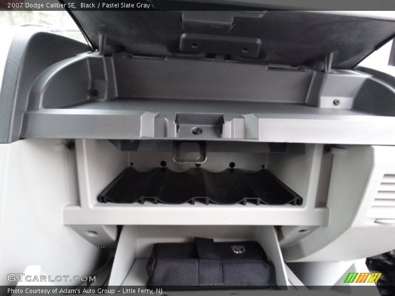 Black / Pastel Slate Gray 2007 Dodge Caliber SE