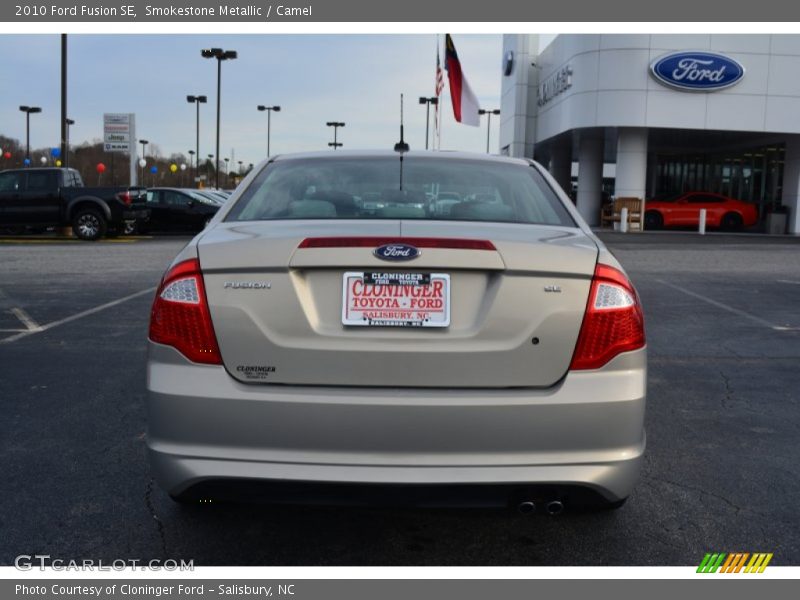 Smokestone Metallic / Camel 2010 Ford Fusion SE