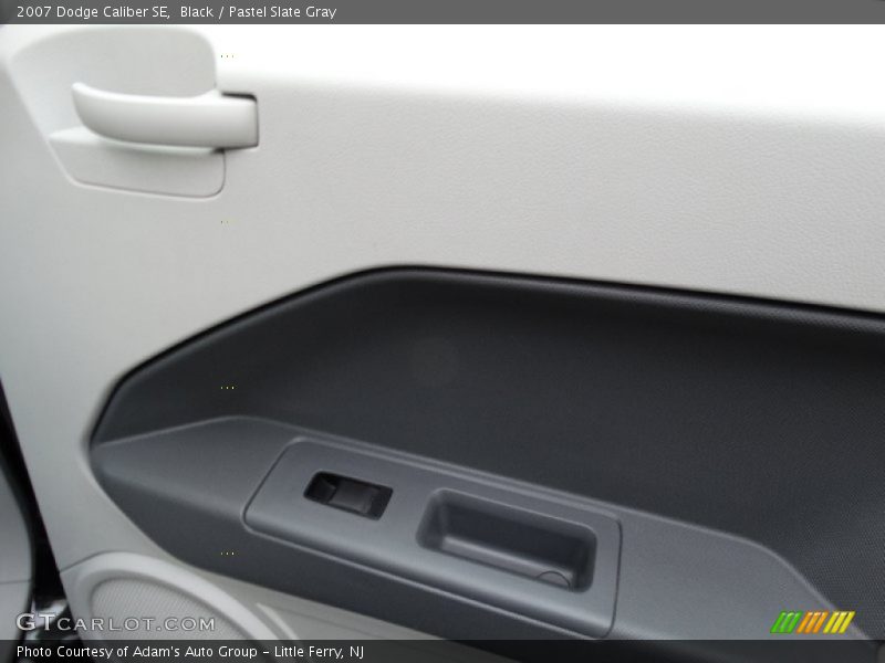 Black / Pastel Slate Gray 2007 Dodge Caliber SE