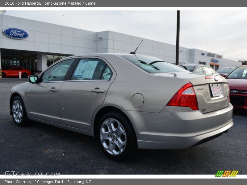Smokestone Metallic / Camel 2010 Ford Fusion SE