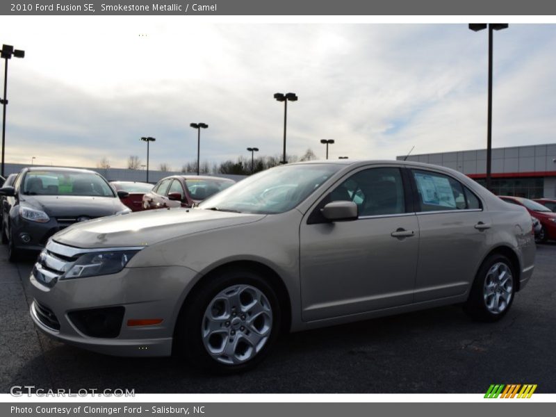 Smokestone Metallic / Camel 2010 Ford Fusion SE