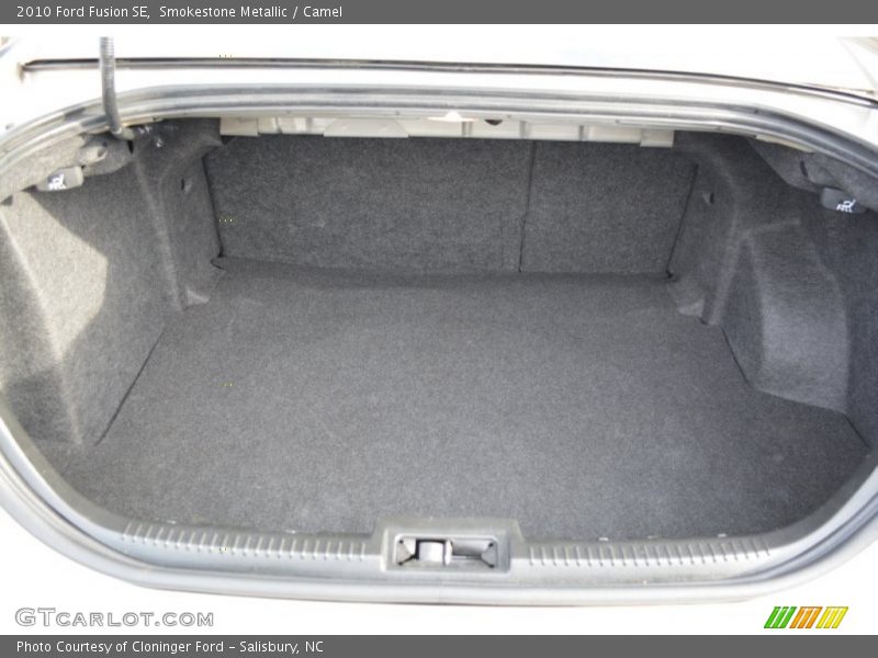 Smokestone Metallic / Camel 2010 Ford Fusion SE