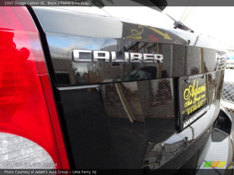 Black / Pastel Slate Gray 2007 Dodge Caliber SE