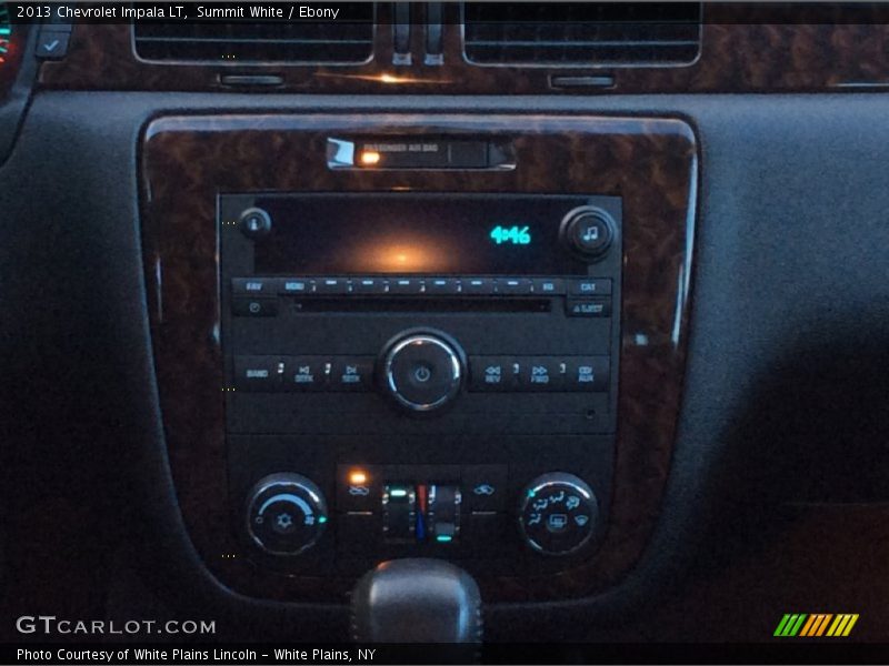 Summit White / Ebony 2013 Chevrolet Impala LT