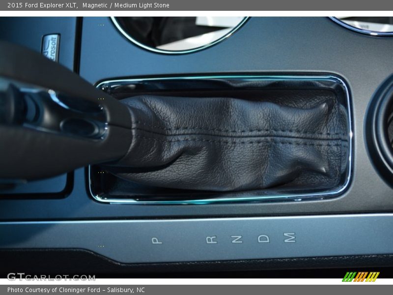Magnetic / Medium Light Stone 2015 Ford Explorer XLT