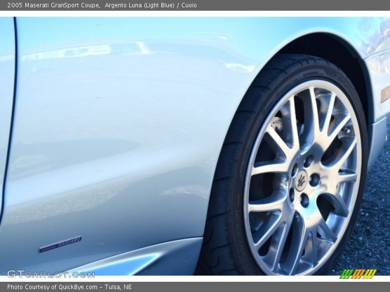 Argento Luna (Light Blue) / Cuoio 2005 Maserati GranSport Coupe