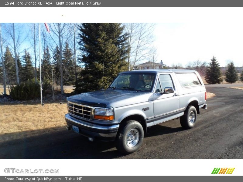 Light Opal Metallic / Gray 1994 Ford Bronco XLT 4x4