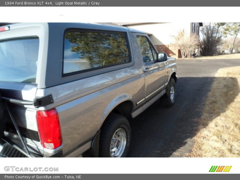 Light Opal Metallic / Gray 1994 Ford Bronco XLT 4x4
