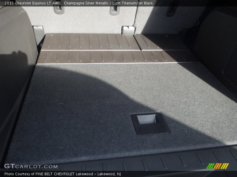 Champagne Silver Metallic / Light Titanium/Jet Black 2015 Chevrolet Equinox LT AWD