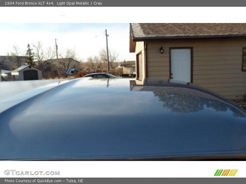 Light Opal Metallic / Gray 1994 Ford Bronco XLT 4x4