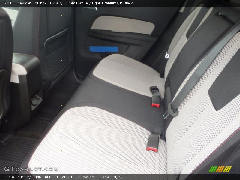 Summit White / Light Titanium/Jet Black 2015 Chevrolet Equinox LT AWD