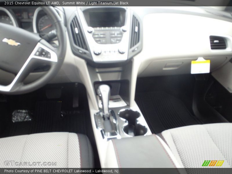 Summit White / Light Titanium/Jet Black 2015 Chevrolet Equinox LT AWD