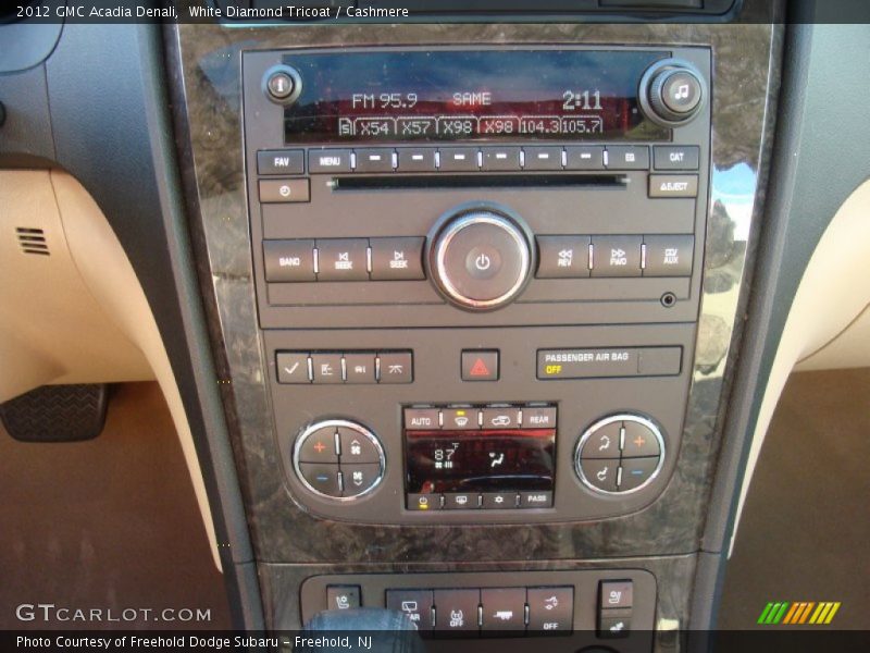 White Diamond Tricoat / Cashmere 2012 GMC Acadia Denali