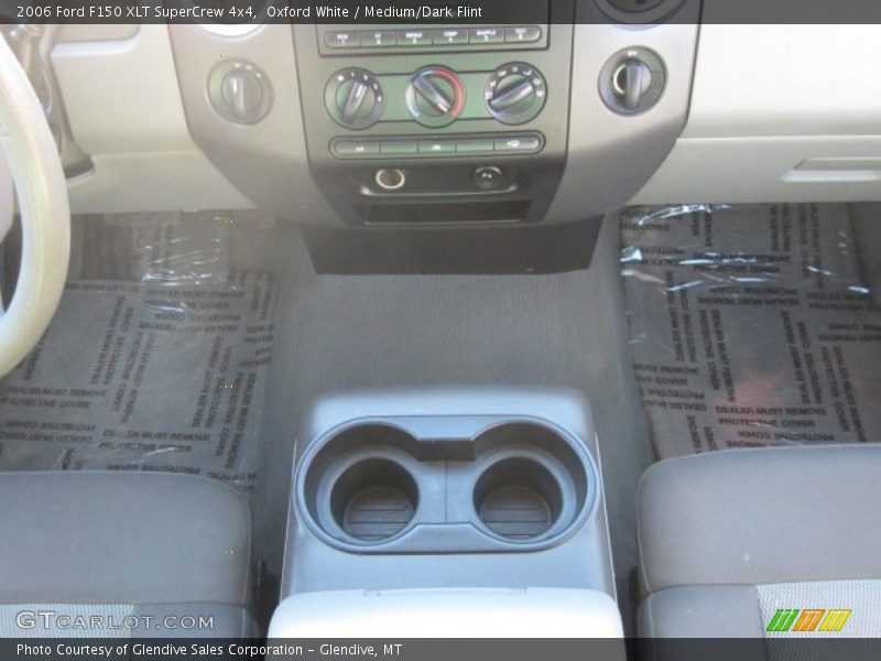 Oxford White / Medium/Dark Flint 2006 Ford F150 XLT SuperCrew 4x4