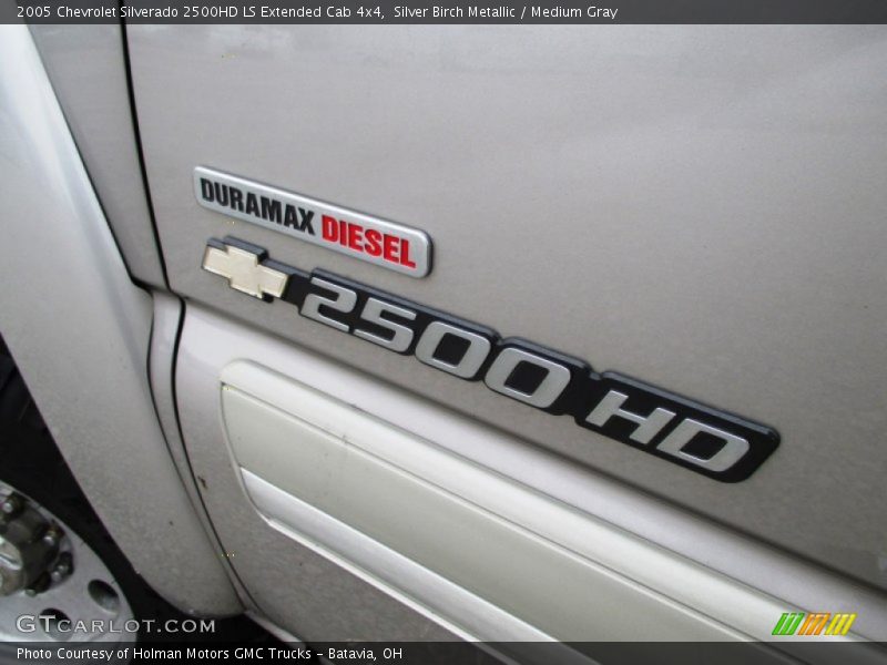 Silver Birch Metallic / Medium Gray 2005 Chevrolet Silverado 2500HD LS Extended Cab 4x4