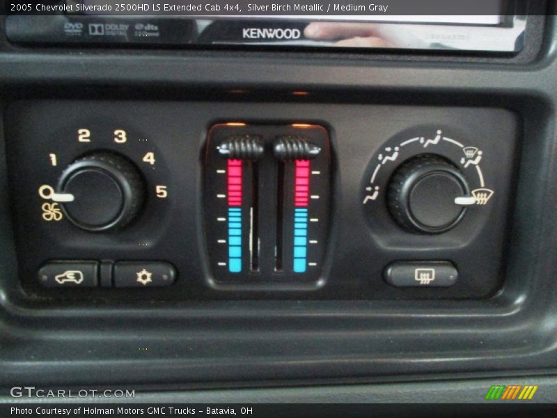 Silver Birch Metallic / Medium Gray 2005 Chevrolet Silverado 2500HD LS Extended Cab 4x4
