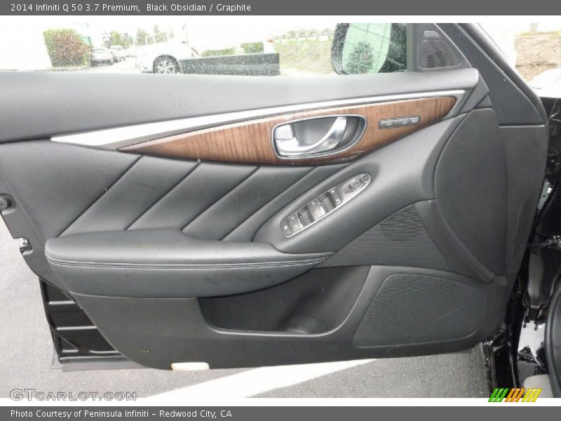 Black Obsidian / Graphite 2014 Infiniti Q 50 3.7 Premium