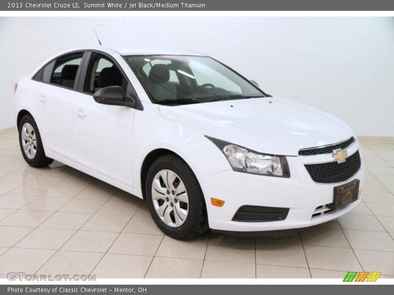 Summit White / Jet Black/Medium Titanium 2013 Chevrolet Cruze LS