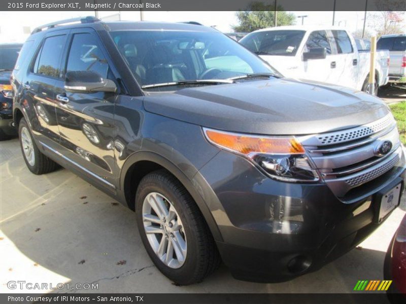Magnetic / Charcoal Black 2015 Ford Explorer XLT