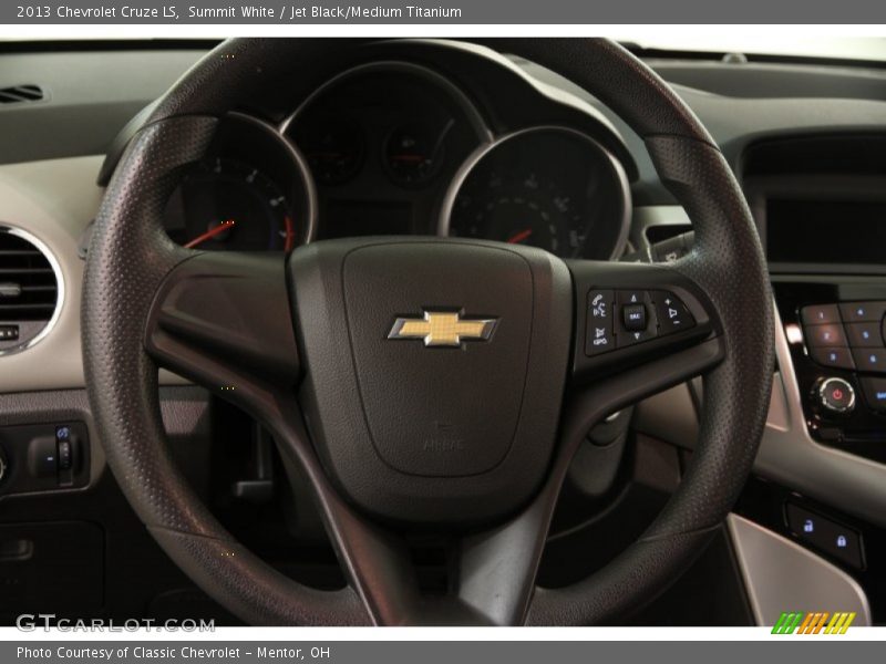Summit White / Jet Black/Medium Titanium 2013 Chevrolet Cruze LS