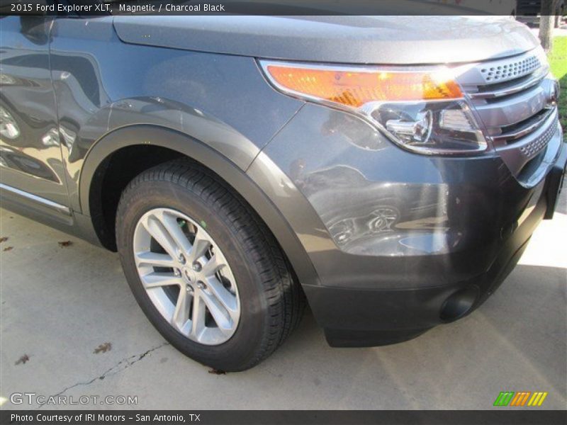 Magnetic / Charcoal Black 2015 Ford Explorer XLT