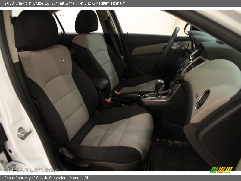 Summit White / Jet Black/Medium Titanium 2013 Chevrolet Cruze LS