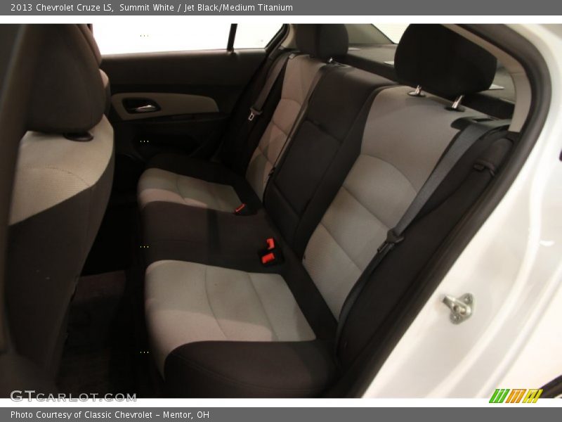 Summit White / Jet Black/Medium Titanium 2013 Chevrolet Cruze LS