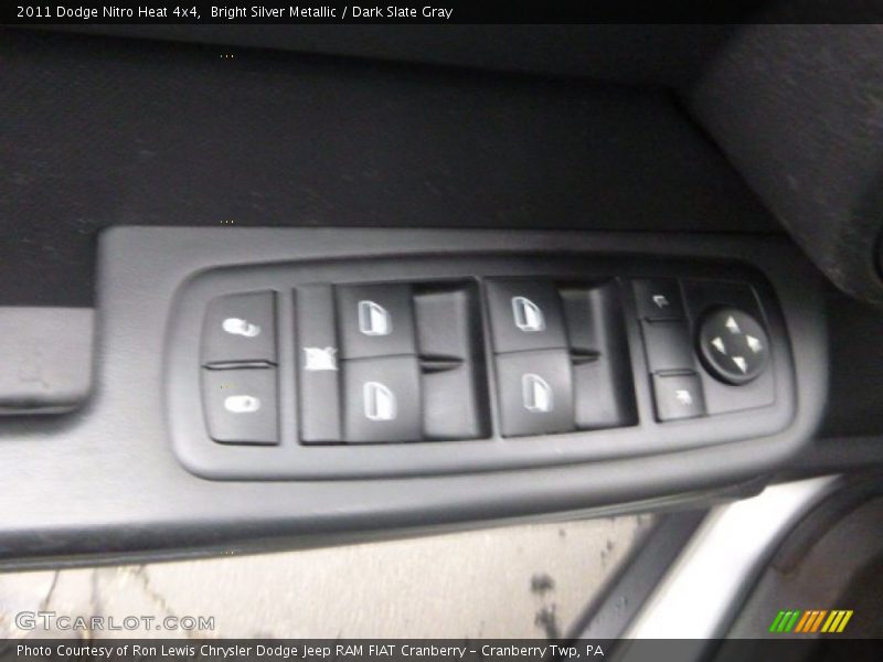 Bright Silver Metallic / Dark Slate Gray 2011 Dodge Nitro Heat 4x4