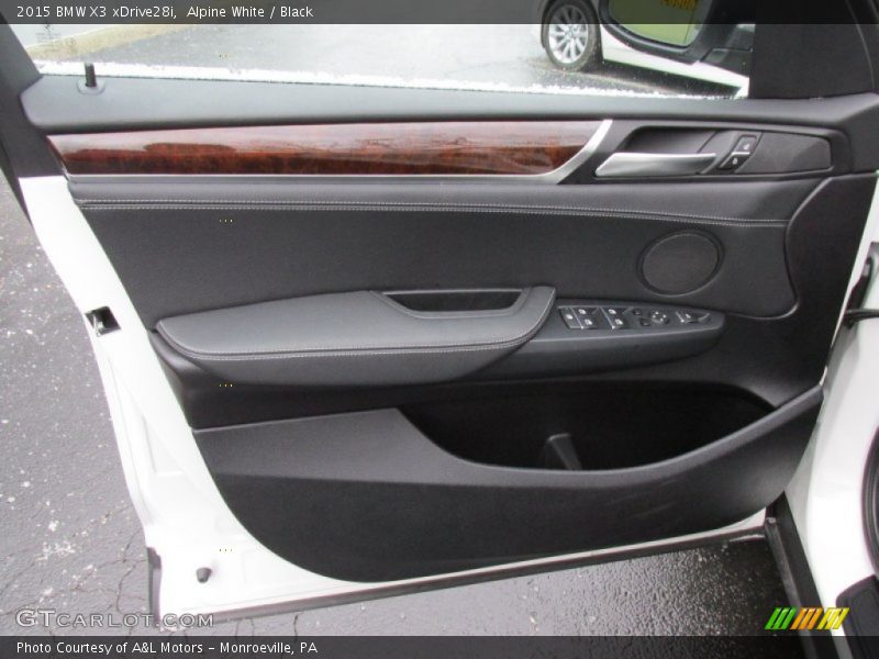 Alpine White / Black 2015 BMW X3 xDrive28i