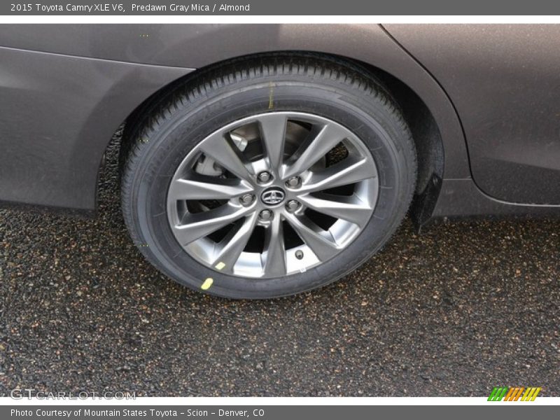 Predawn Gray Mica / Almond 2015 Toyota Camry XLE V6