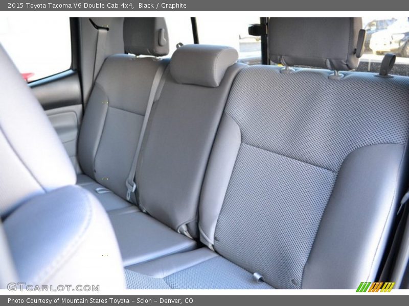 Black / Graphite 2015 Toyota Tacoma V6 Double Cab 4x4