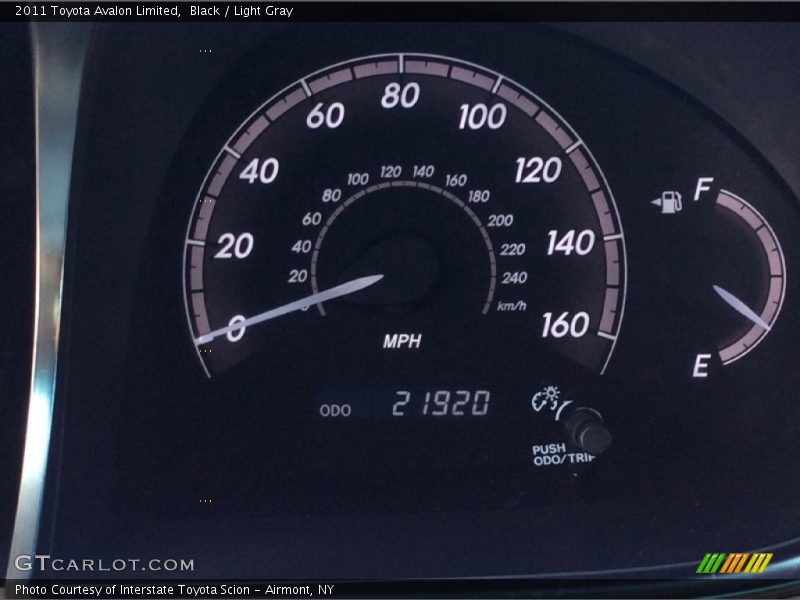 Black / Light Gray 2011 Toyota Avalon Limited