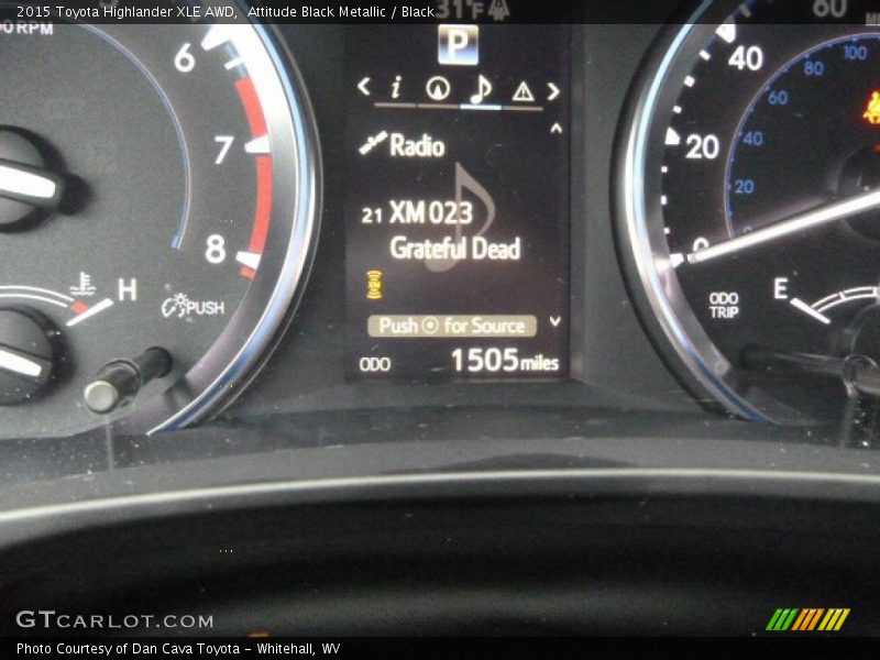 Attitude Black Metallic / Black 2015 Toyota Highlander XLE AWD