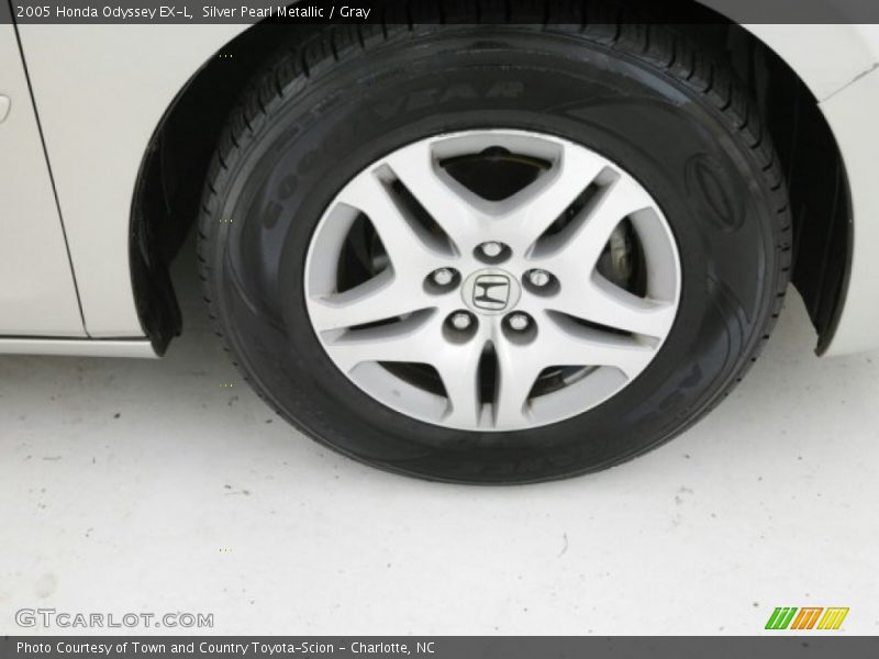 Silver Pearl Metallic / Gray 2005 Honda Odyssey EX-L