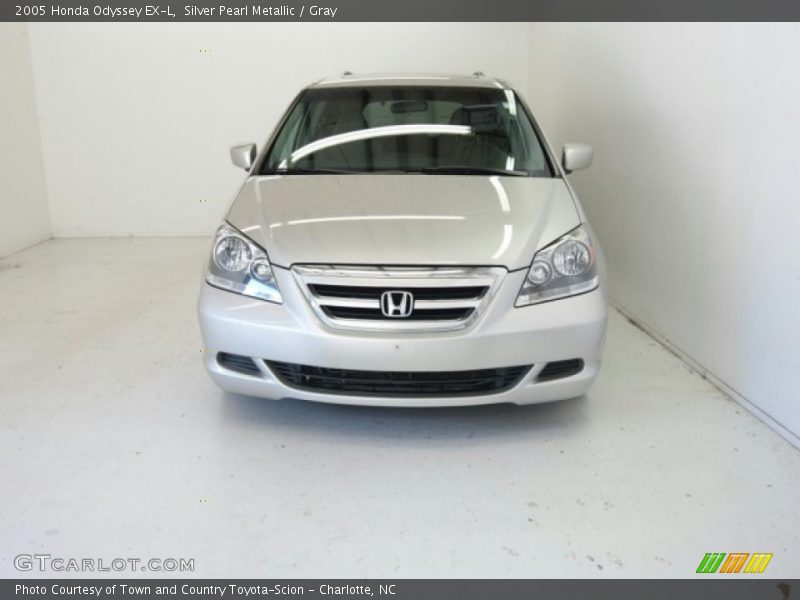 Silver Pearl Metallic / Gray 2005 Honda Odyssey EX-L