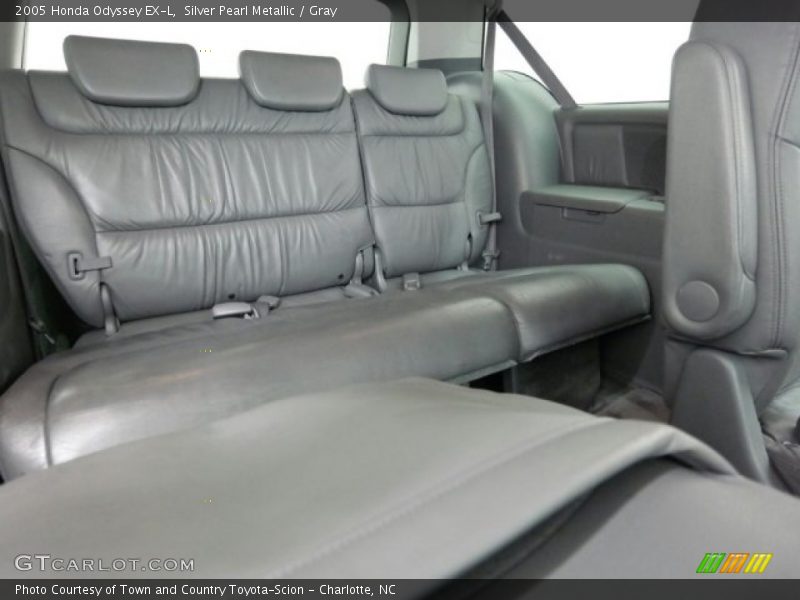 Silver Pearl Metallic / Gray 2005 Honda Odyssey EX-L