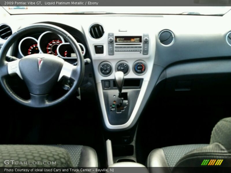 Liquid Platinum Metallic / Ebony 2009 Pontiac Vibe GT