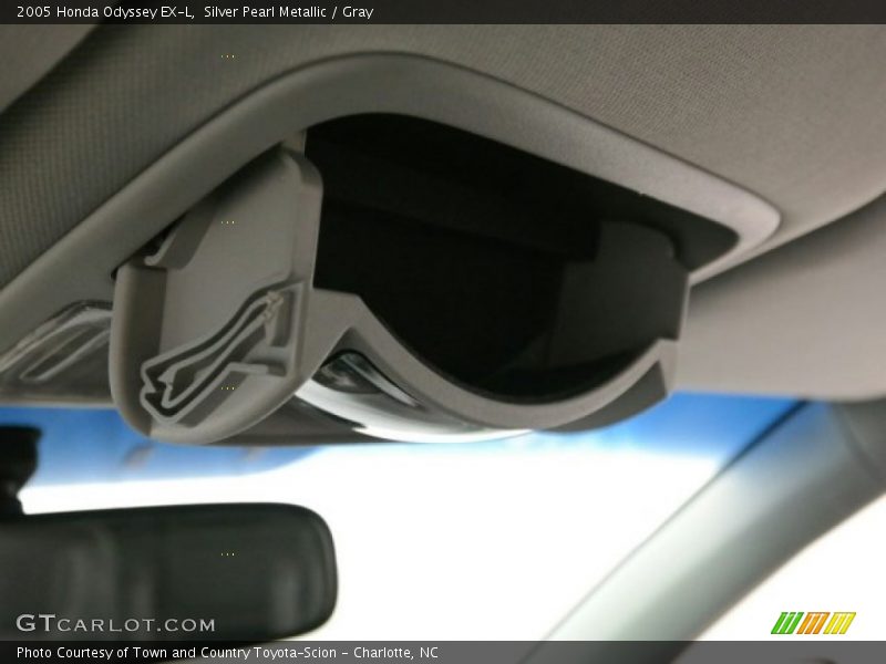 Silver Pearl Metallic / Gray 2005 Honda Odyssey EX-L